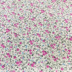 Pembe Çiçekli Minik Gül Poplin Kumaş Pembe Çiçekli Minik Gül Poplin Kumaş