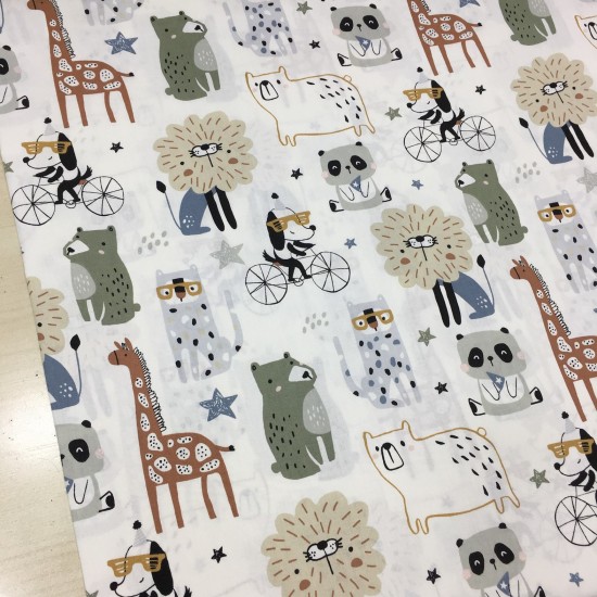 Eğlenceli Hayvanlar Çağla Yeşili Poplin Kumaş