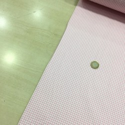 Küçük Kareli Pembe Poplin Kumaş